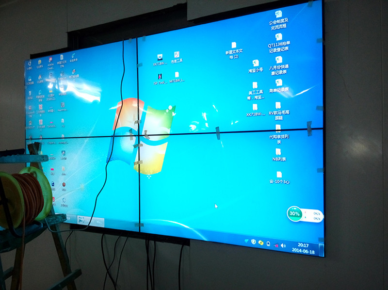 沈陽(yáng)某食品公司中心展廳55寸2X2